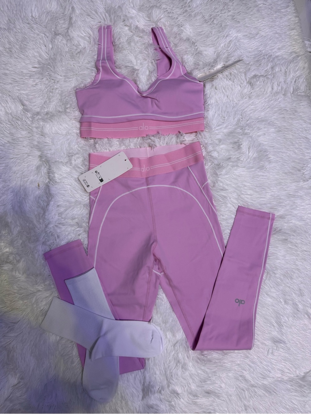 ALO Yoga Pink Seamless Sports Bra and High-Waist Leggings Set